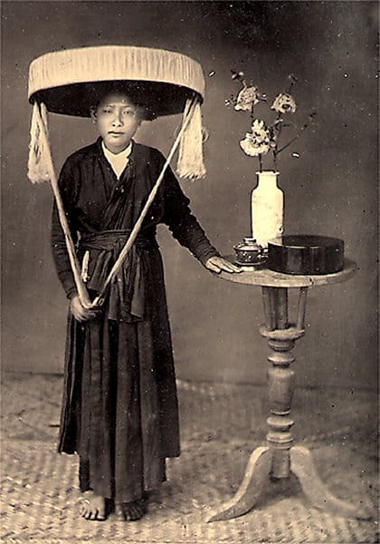 Áo dài ơi | dịu dàng này | TYPN 58 upload.wikimedia.org/wikipedia/commons/7/7a/Fem...