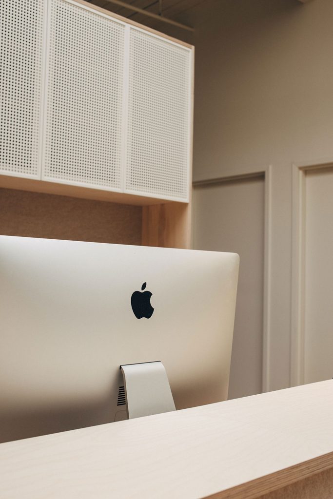 About us 19 About us 5